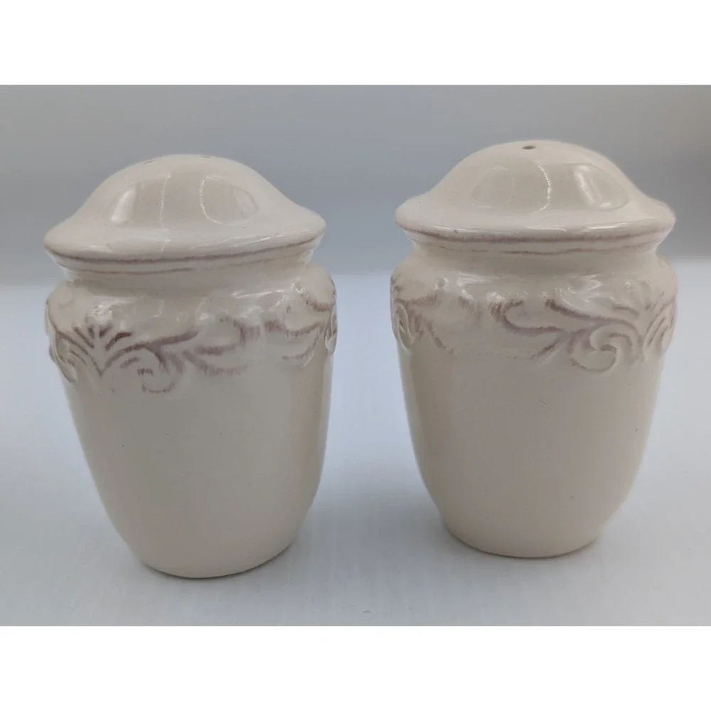 Chris Madden Corvella Ivory Salt Pepper Shaker Set Metal Stand Embossed Scrolls